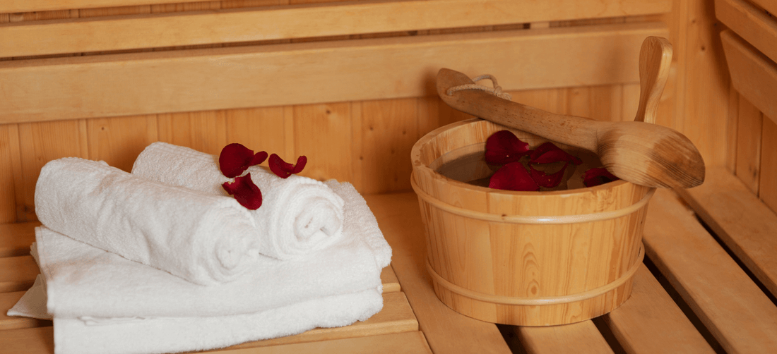 Natural vs. Synthetic Materials in Sauna Accessories